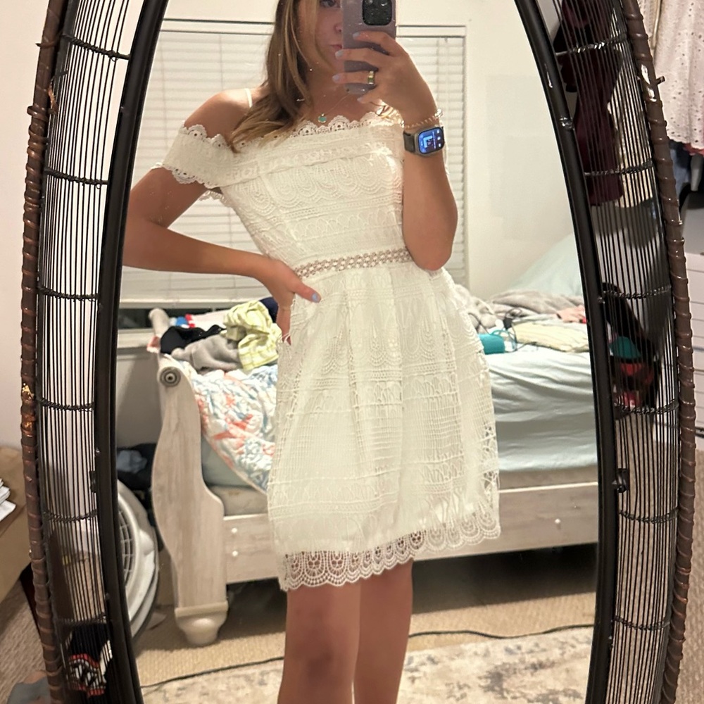 Francesca’s White Lace Off The Shoulder Mini Dress Small